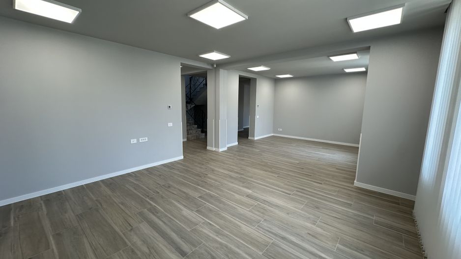 Spatiu de birouri - Poză 3