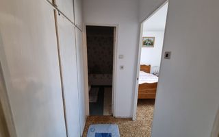 De vanzare apartament 2 camere, Cetate - Poză 7