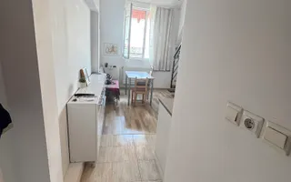 1 camera scara interioara, deosebit zona Blascovici - Poză 11
