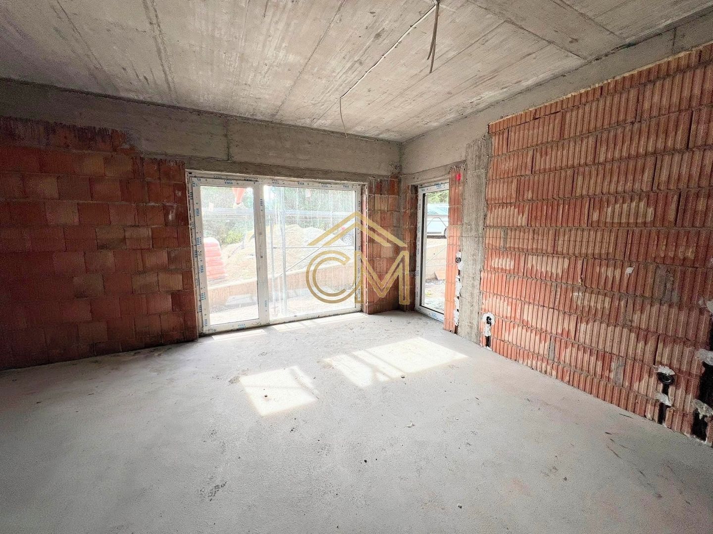 Apartament 1 Camera-Etaj 1-Balcon-Parcare-37MPU - Poză 4