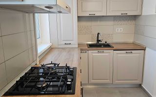 De vanzare apartament 3 camere Lujerului - Poză 4