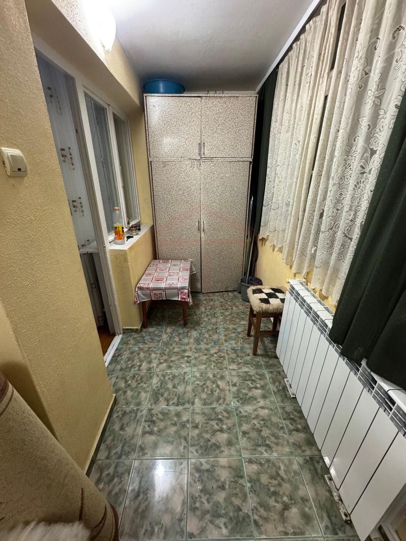 350 Euro-Inchiriere apartament 3 camere Micro 38 - Poză 7