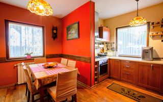 Vilă S+P+M, 2 fronturi stradale, ideală locuit/birouri/clinică, grădiniță, etc - Poză 5