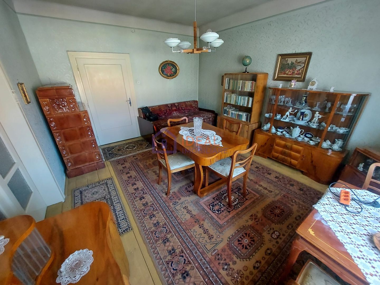 Casa cu 3 camere, zona Trei Stejari - Poză 2