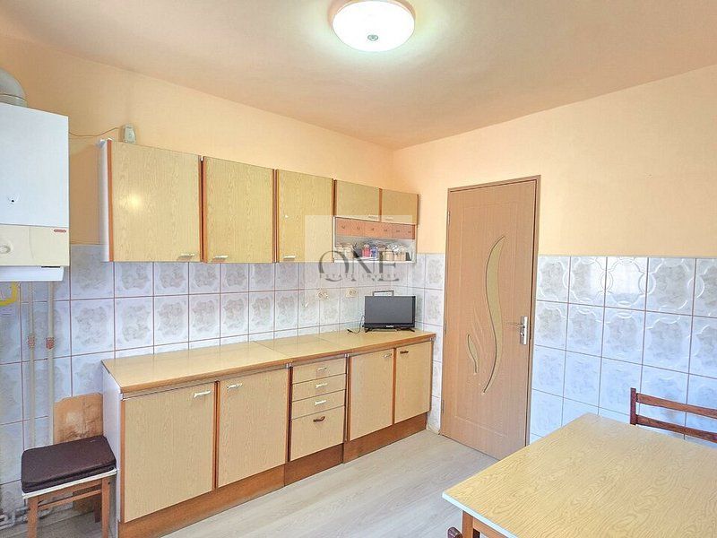 Apartament 3 Camere Suprafață Generoasă - Poză 12