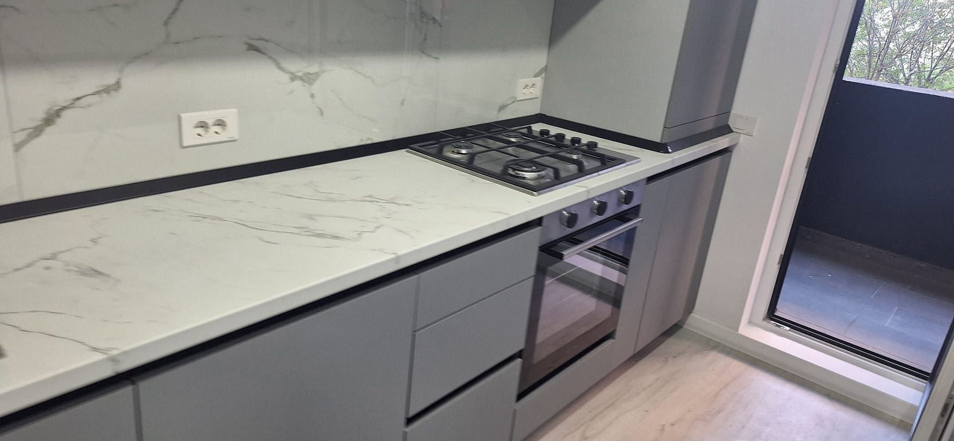 Apartament 2 camere decomandat Metrou Aparatori - Drumul Binelui - Poză 36