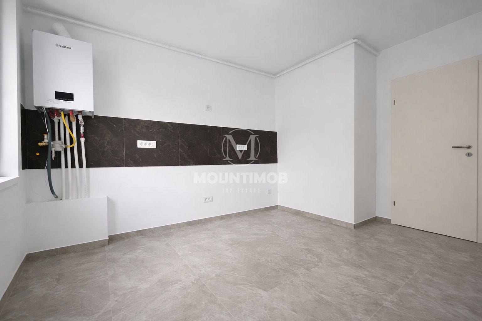 3 camere Tractorul–Coresi | Parcare+Boxă | Încălzire pardoseală - Poză 15