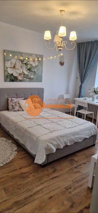 Garsoniera Pacii - 450 m metrou - Poză 1