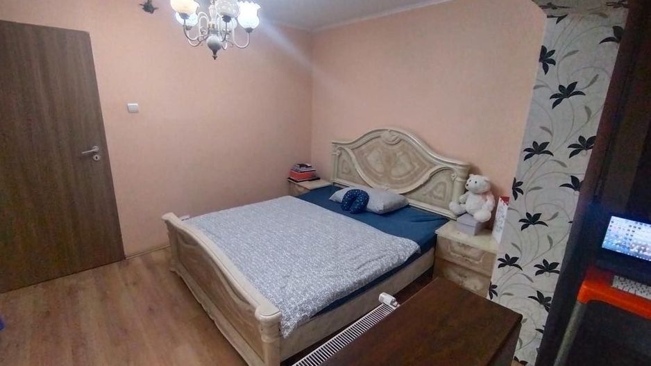Apartament 3 camere Aradului, 2 bai, 2 balcoane , centrala proprie - Poză 4