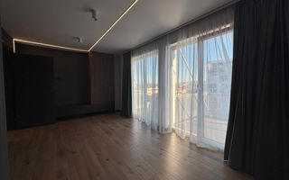 Penthouse mobilat lux, parcare, AC, bloc nou, Semicentral, zona Horea - Poză 4