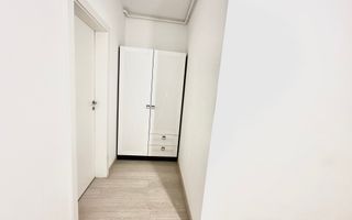 Garsonieră modernă de închiriat în Brașov, zona Coresi - Poză 9