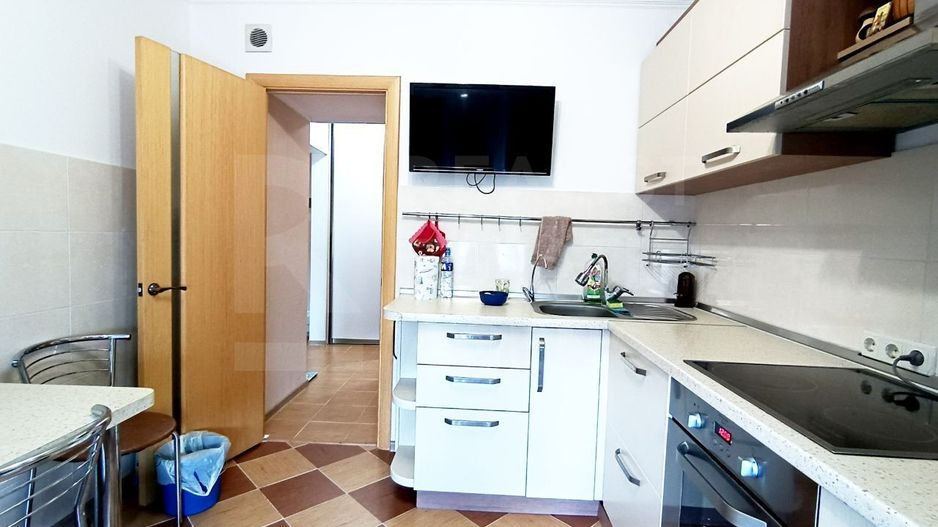 Chirie, apartament 3 camere, strada Mircea cel Bătrin, Ciocana - Poză 9