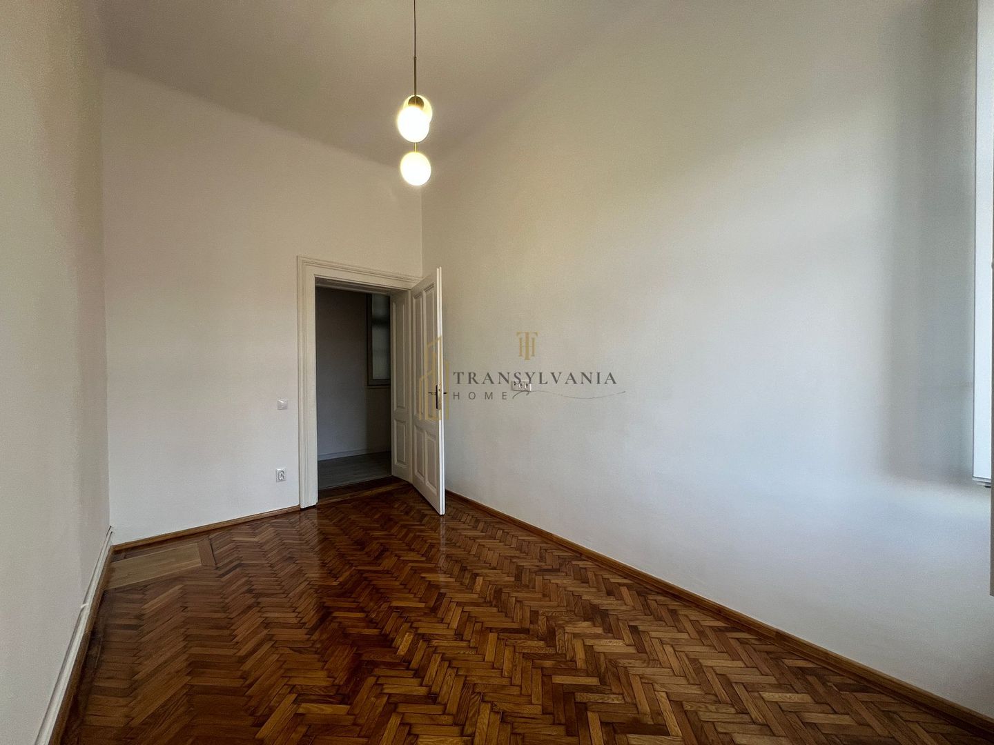 Apartament premium 2 camere  Zonă ultracentrală Prima închiriere | - Poză 4