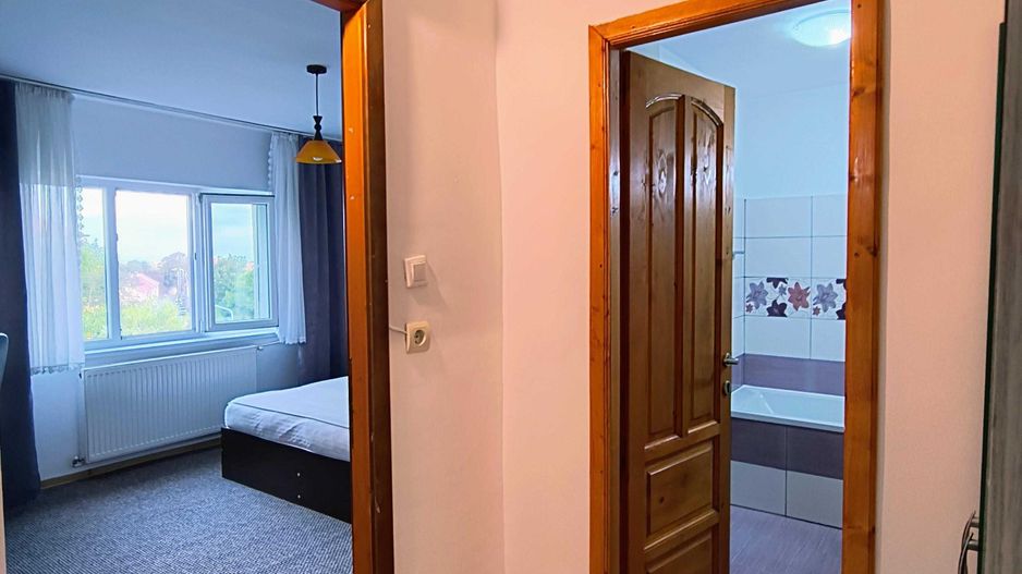 Proprietar, inchiriez pe termen lung Apartament 2 camere | Zona Lunei - Poză 5
