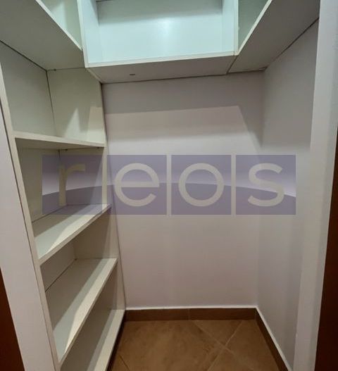 Vila spatioasa 6 dormitoare | gradina | Garaj - Poză 4