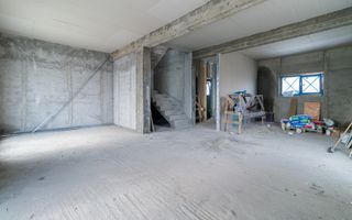 Casa Corbeanca ,curte generoasa, terasa si loc de parcare - Poză 1