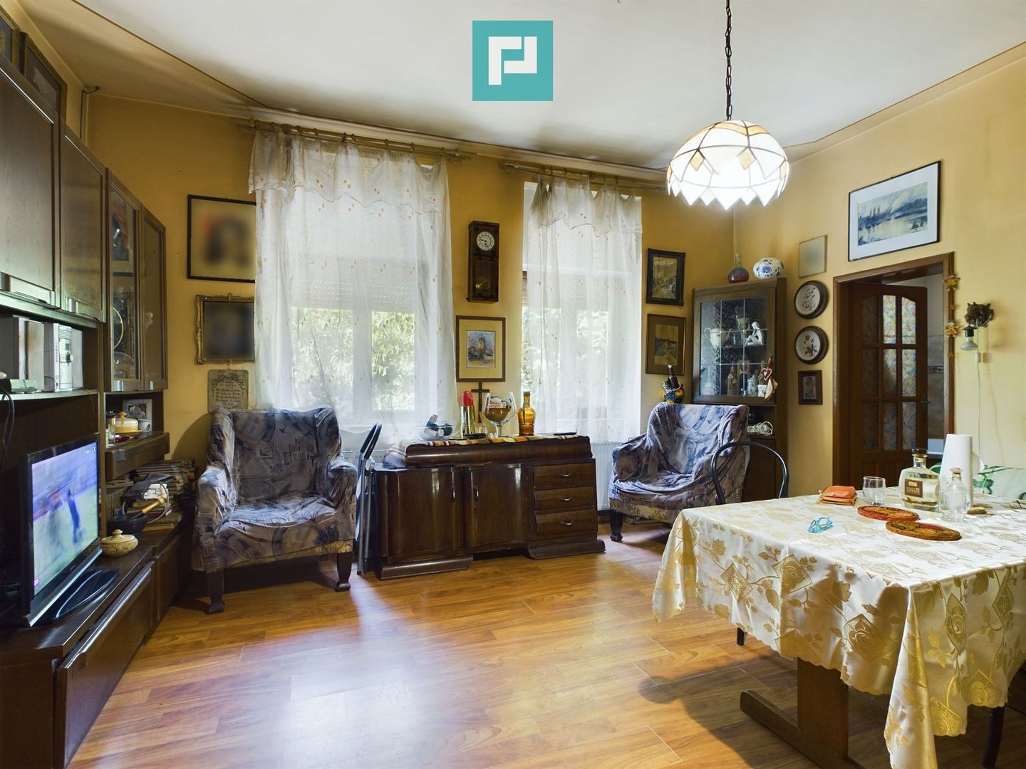 Casă cu livadă de pomi în Dorobanți - Poză 2