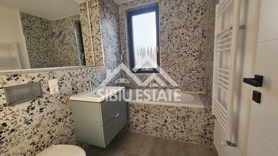 Apartament 3 camere, 2 bai LA CHEIE - Poză 3