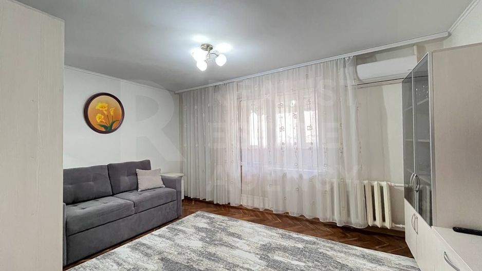 Vânzare, apartament, 2 camere, strada Vasile Bodiu, Cicana - Poză 2