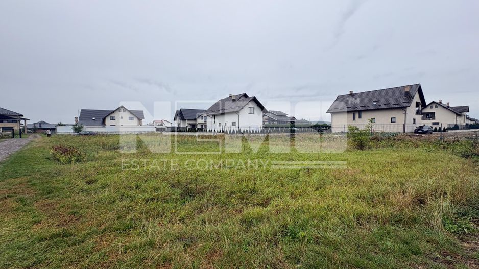 TEREN INTRAVILAN 860 MP | RĂDĂUȚI | 65.000 EURO - Poză 4