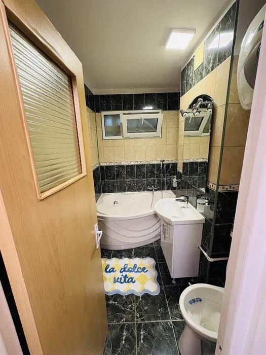 AP. 3 CAMERE - PIATA SUDULUI, PARCARE ADP, BUCATARIE INCHISA, METROU - Poză 8