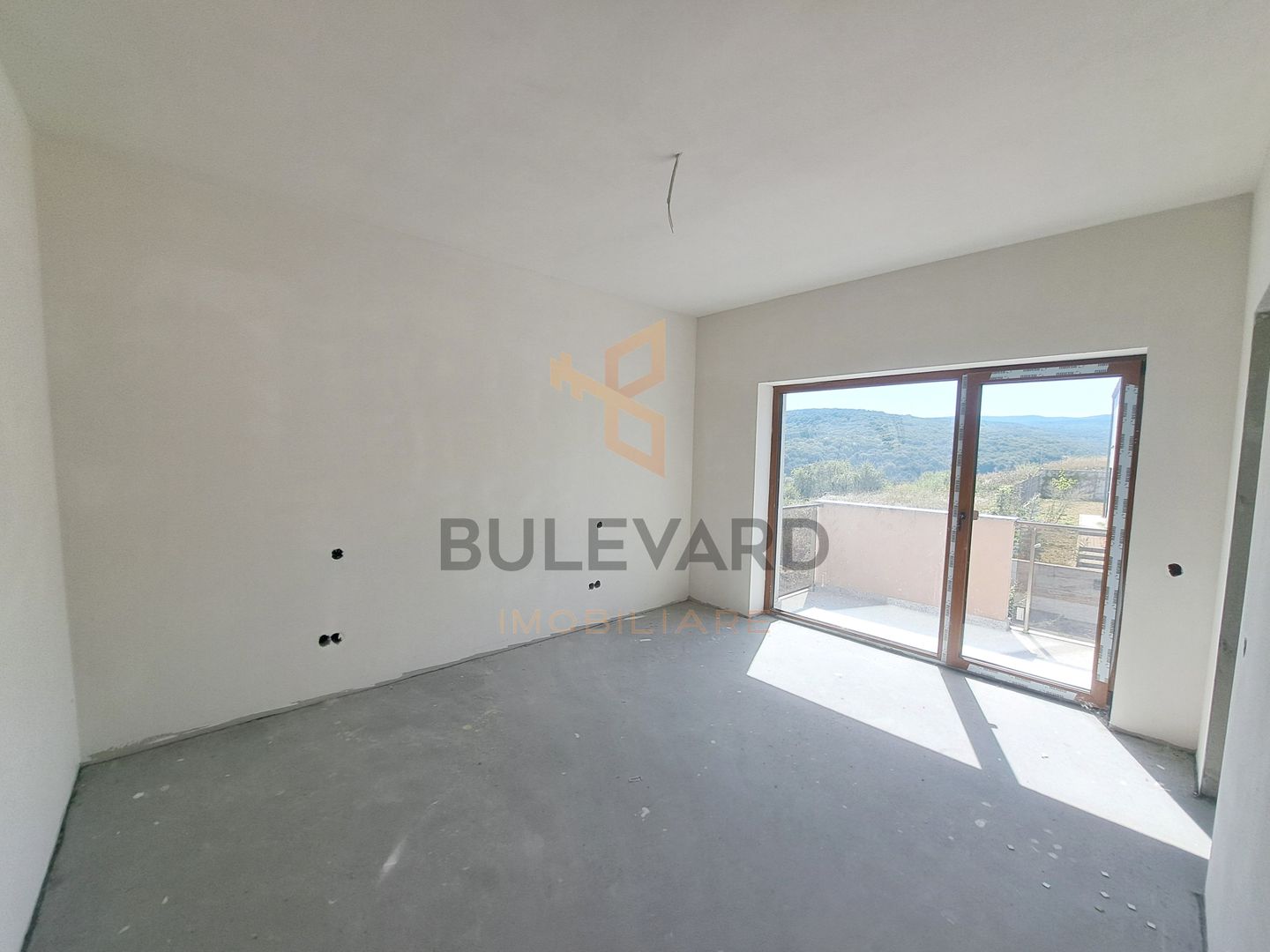 Casa tip duplex in zona Vivo Mall,  str Razoare Floresti - Poză 14