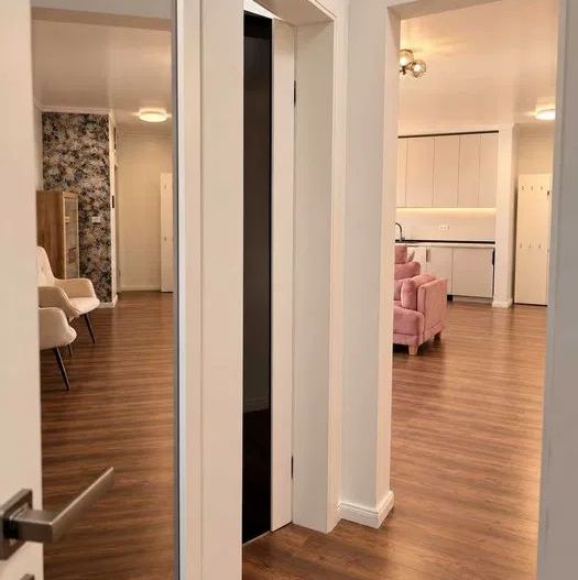 De inchiriat Apartament modern 2 camere, parcare Genesys Micalaca Arad - Poză 4