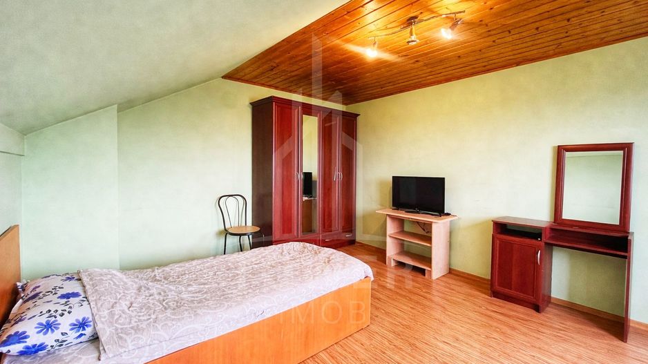 Casă de închiriat-Veterani - Poză 12