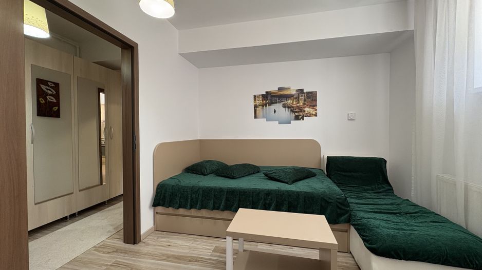 Garsoniera Fundeni 33mp Demisol Loc de Parcare - Poză 2