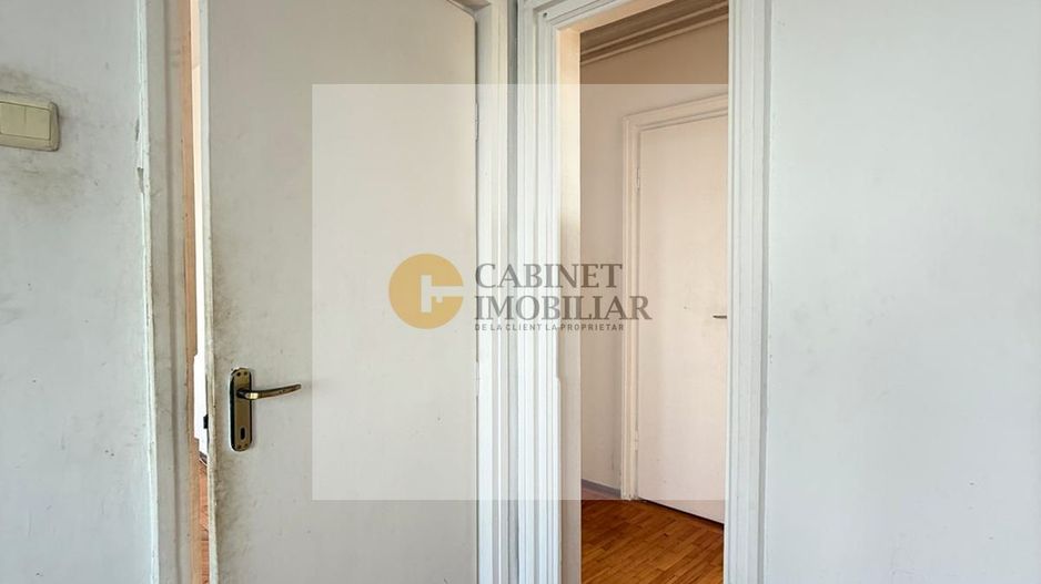 3 camere I Gara de nord I Creditabil I 1962 - Poză 7