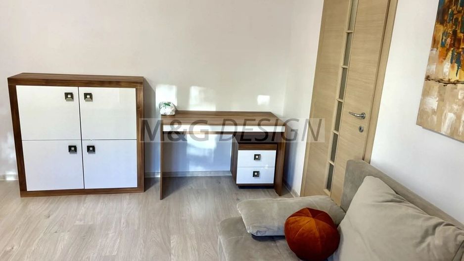 Vând apartament cu 2 camere zona stadion - Poză 2
