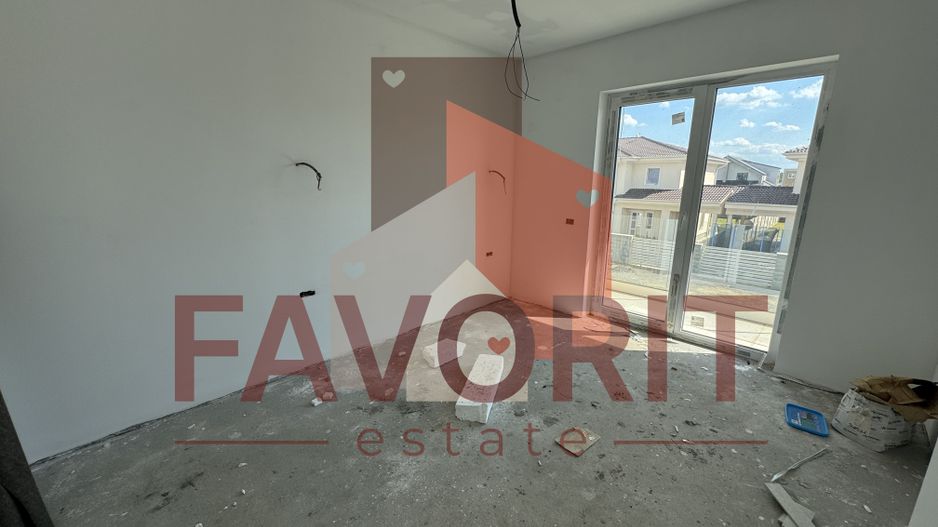 Duplex 5 camere ,despartit prin camera tehnica, finisat la cheie in Mosnita - Poză 14