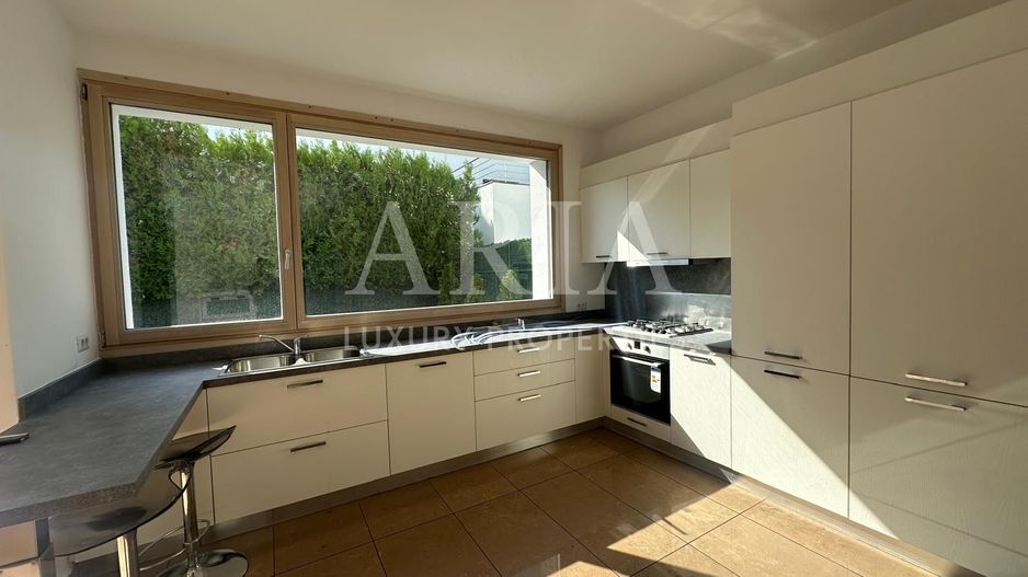 MODERN VILLA  - LUXURY GATED COMMUNITY - Poză 10