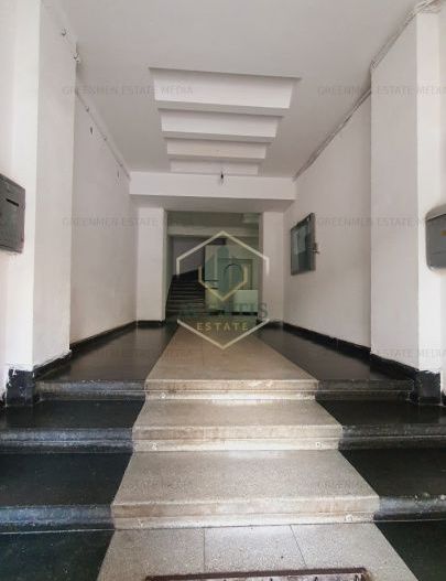 Renovat, vedere in curtea interioara, spatios, Calea Victoriei Piata Victoriei - Poză 16