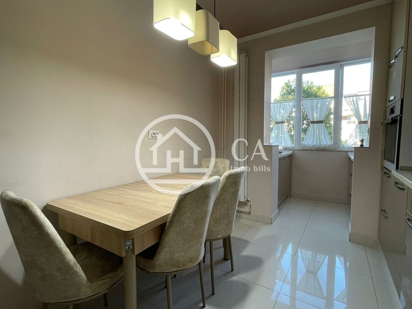 Apartament cu 3 camera de vanzare in zona Dacia, Oradea - Poză 8