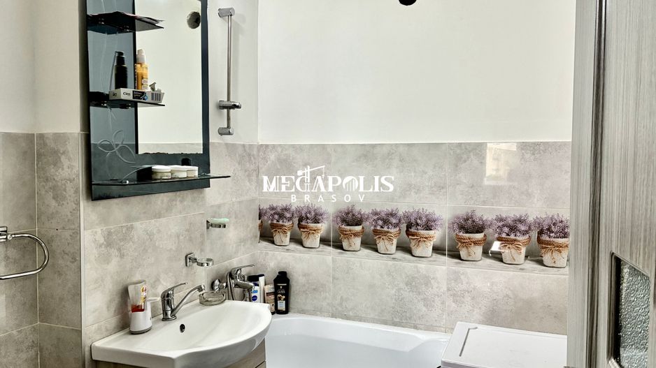 Garsonieră spațioasă + boxă / La Strada / Bartolomeu Nord - Poză 6