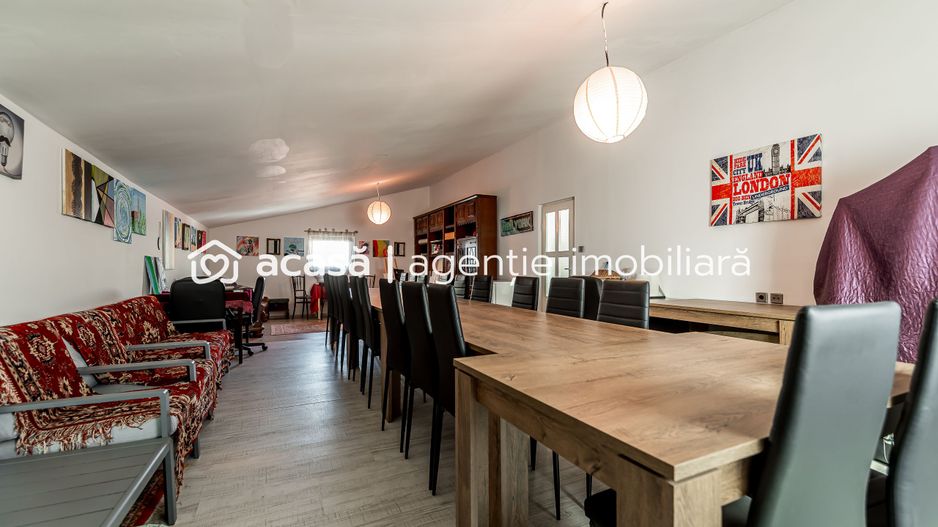 Casă spațioasă în mijlocul orasului, Str. Constantin Brâncuși - Poză 15