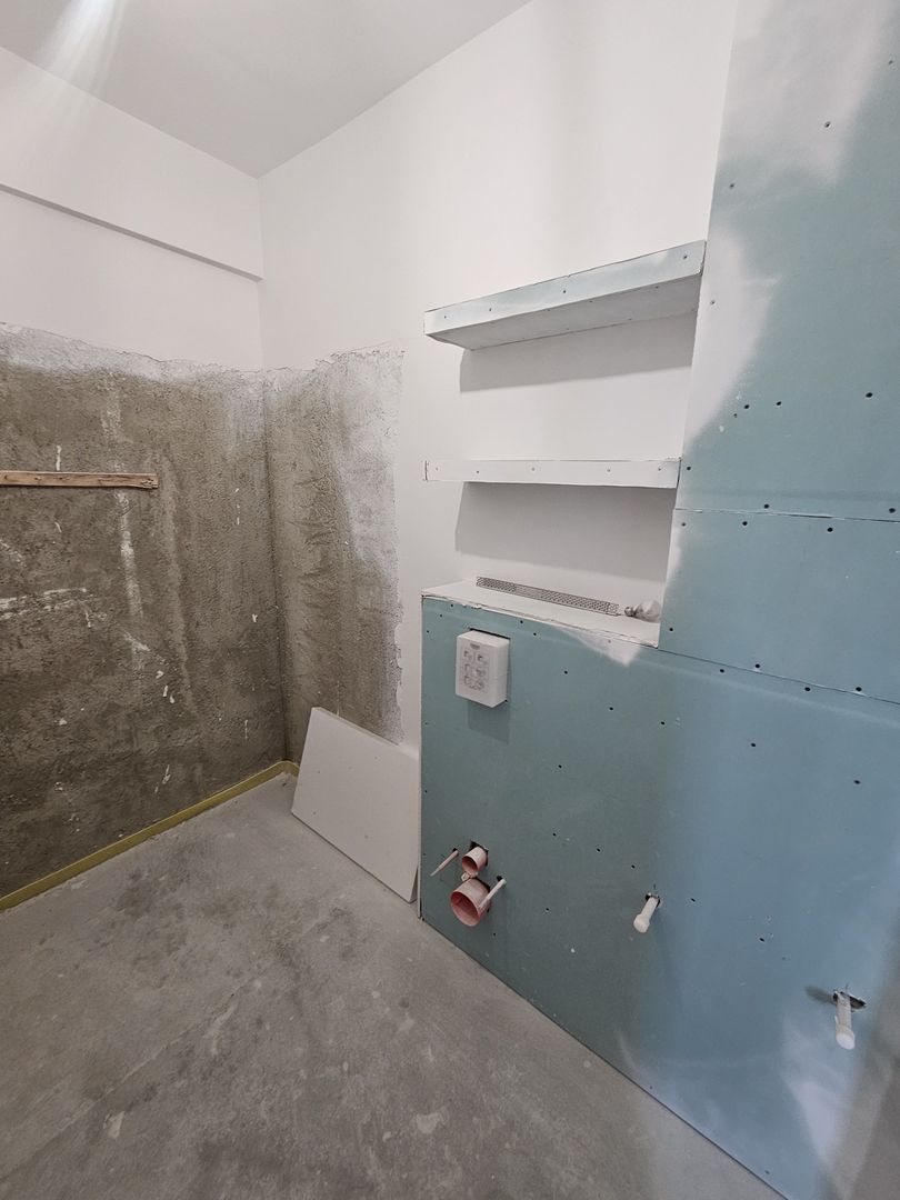 Garsonieră bloc deosebit Damaroaia - Poză 9