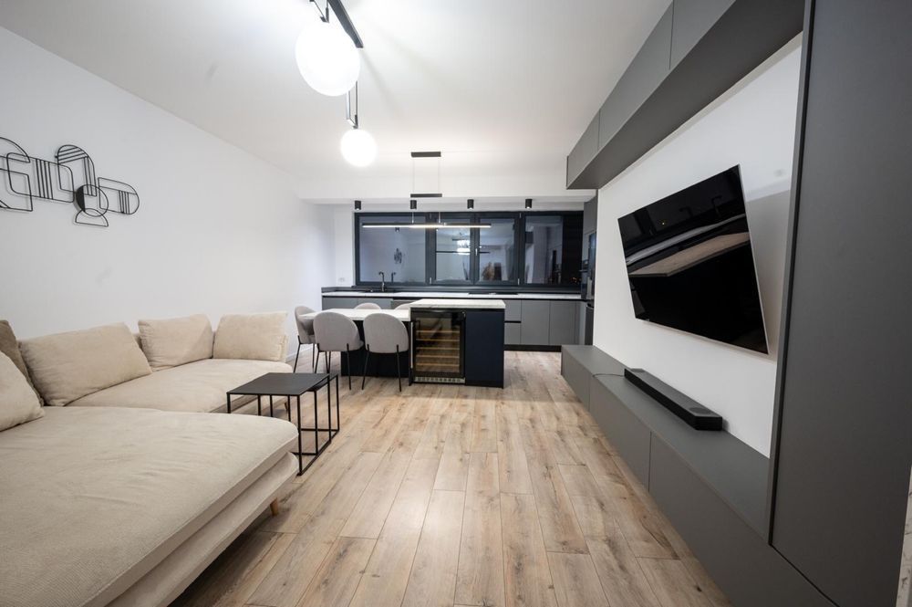 Apartament 3 camere / 2 băi complex Central Parc - mobilat complet - Poză 2