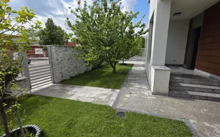 Vânzare vilă 6 camere | Vedere Lacul Grivița - Poză 14