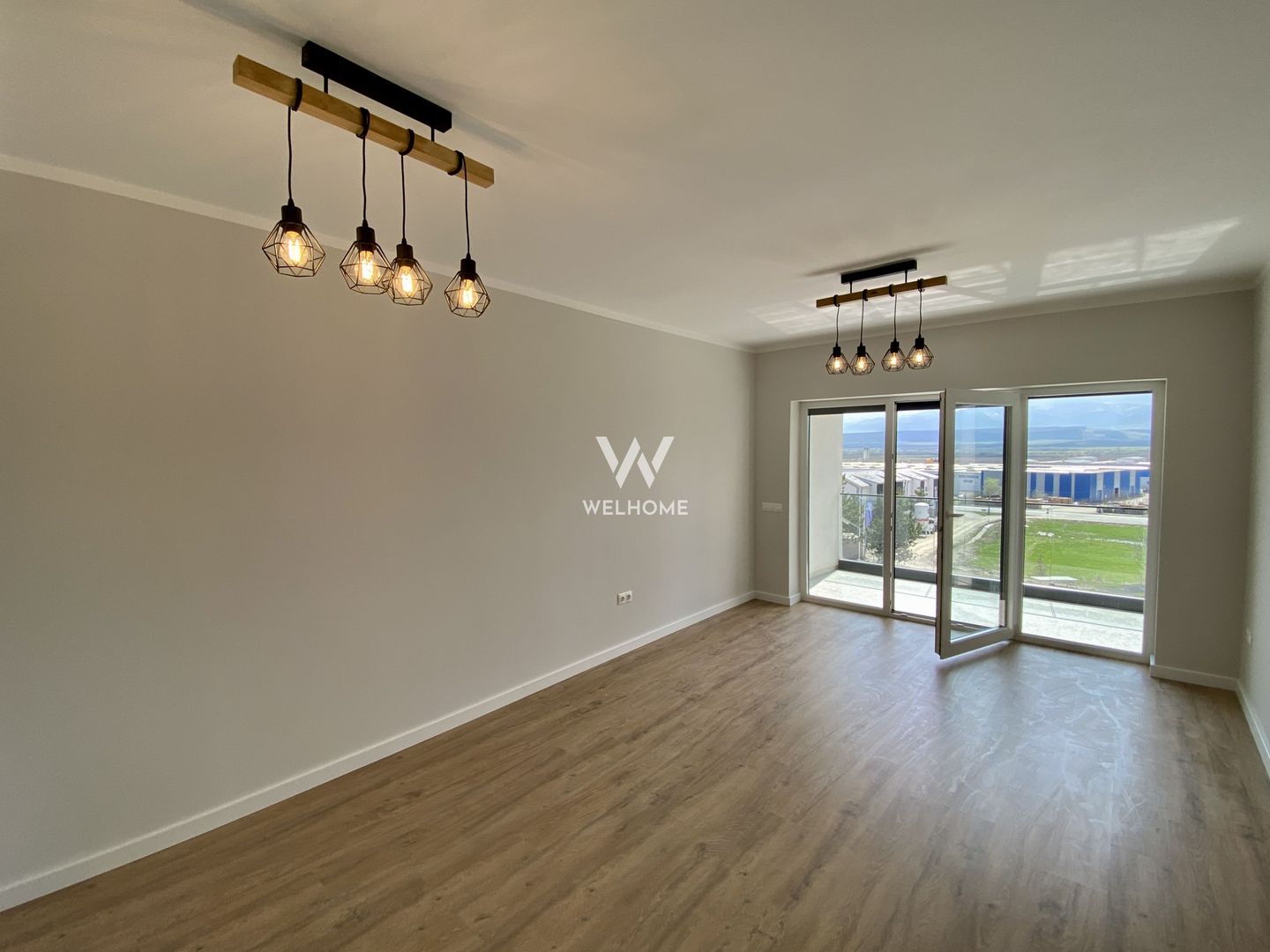 Apartament 3 camere, 76 mp, Zona VEST, Sibiu - Poză 1