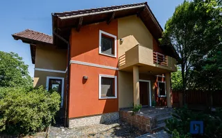 Vila cu teren foarte mare | SAG | pretabila gradinita, club activitati diverse - Poză 25