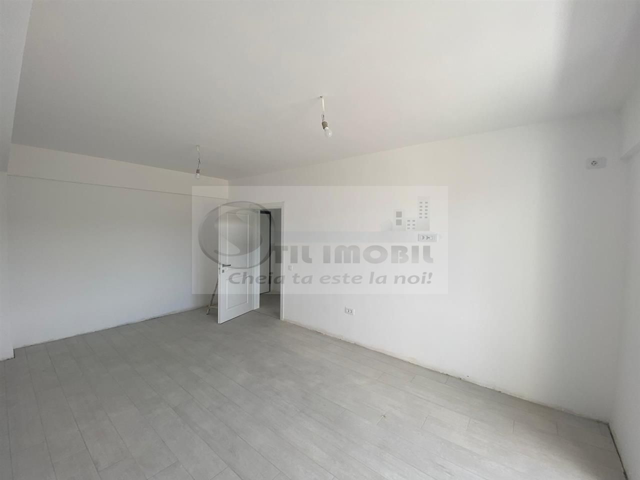 Ap.1 cam. ,D, 40mp, Bucium-Visan, 0% comision 64,800 € - Poză 13