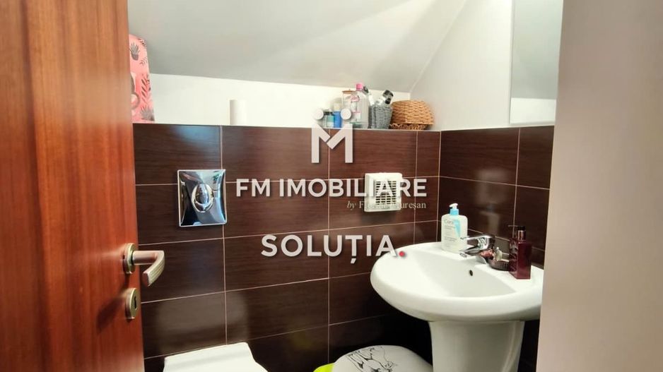 Apartament 3 camere | zona Mărul de Aur | garaj | curte privată - Poză 12