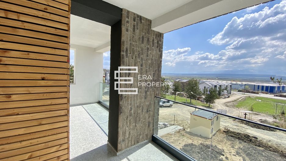 Penthouse 5 camere- 128,54 mp utili-terasa 15mp  -zona Aeroport Sibiu - Poză 15