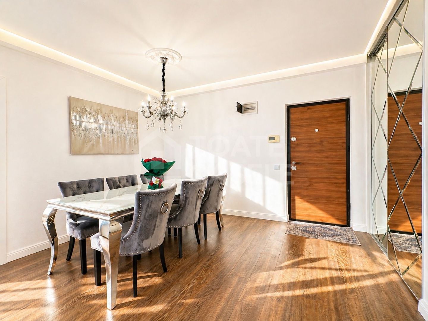 Apartament 3 camere, mobilat, utilat, garaj, zona Vivo - Poză 2