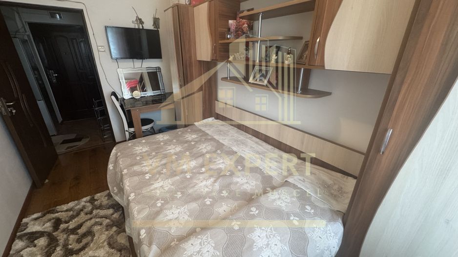 APARTAMENT 3 CAMERE ETAJ 4 VISOI - Poză 4