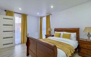 Apartament cu 3 camere de vânzare în zona Centrală - Poză 5