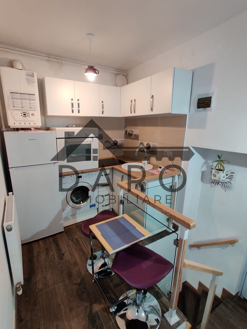 Închiriez garsoniera cu 2 camere in zona centrala ideala pentru studenți - Poză 3