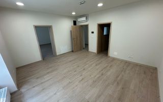 Spatii de birouri Ultracentral suprafață  de 67.6  mp - Poză 9